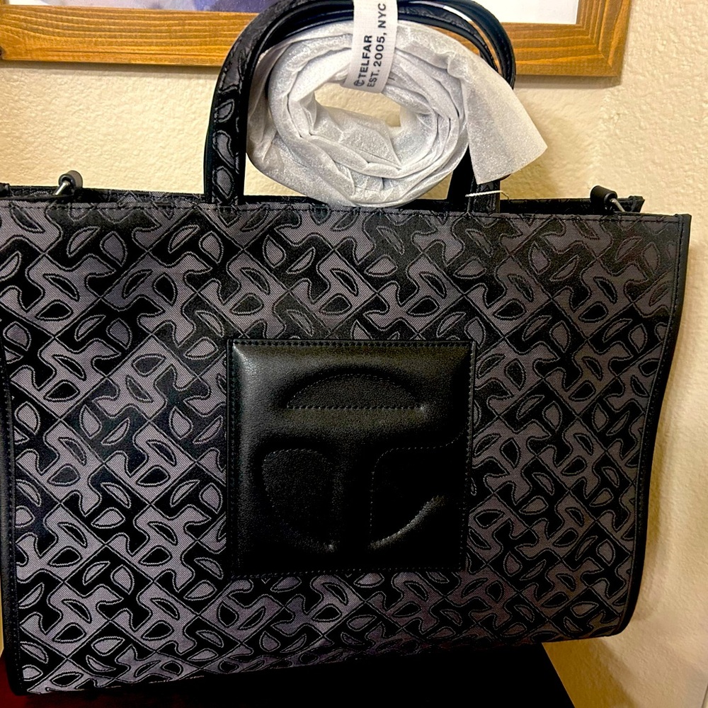 Black Teflar signature bag